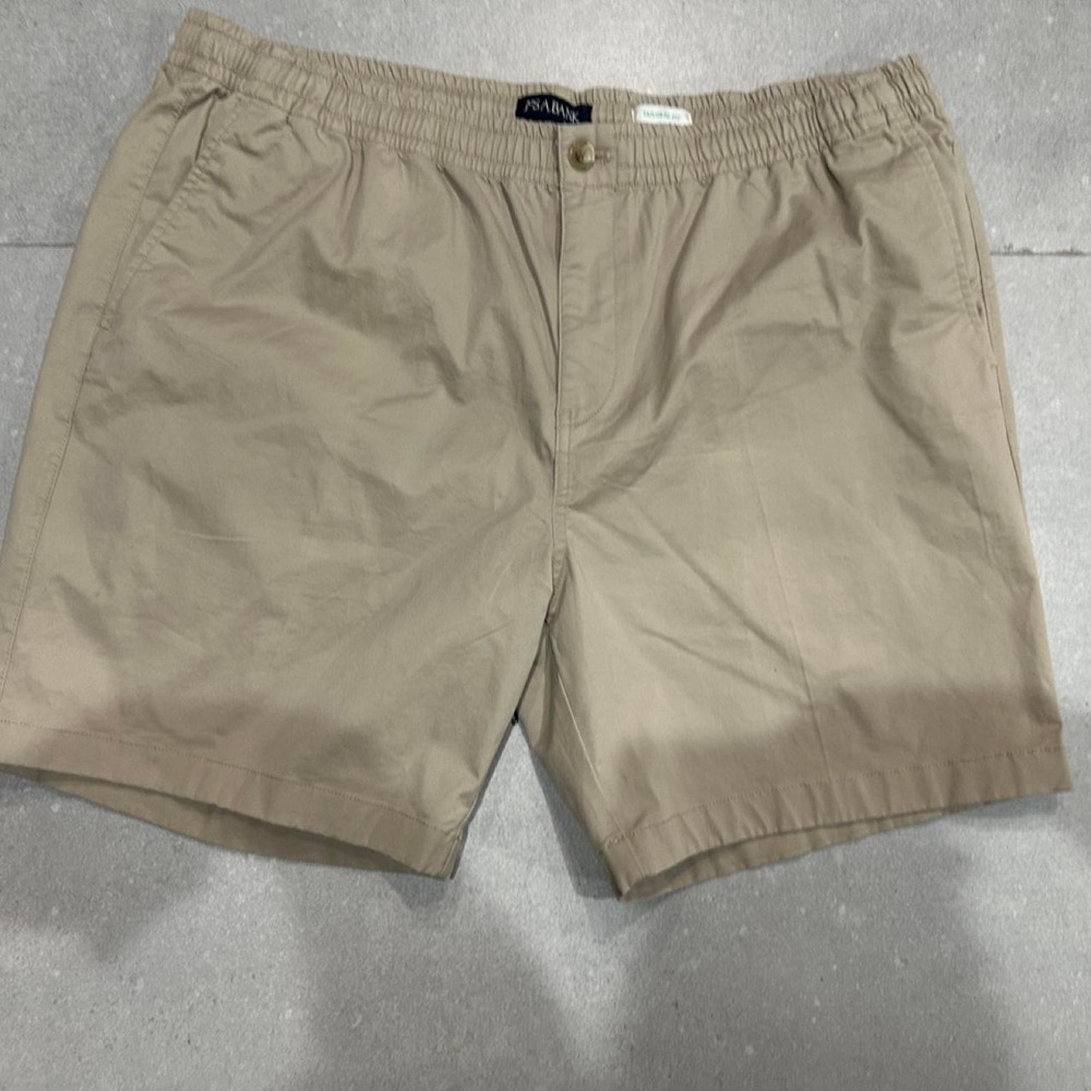 Men's Jos. A. Bank khaki shorts size XXL